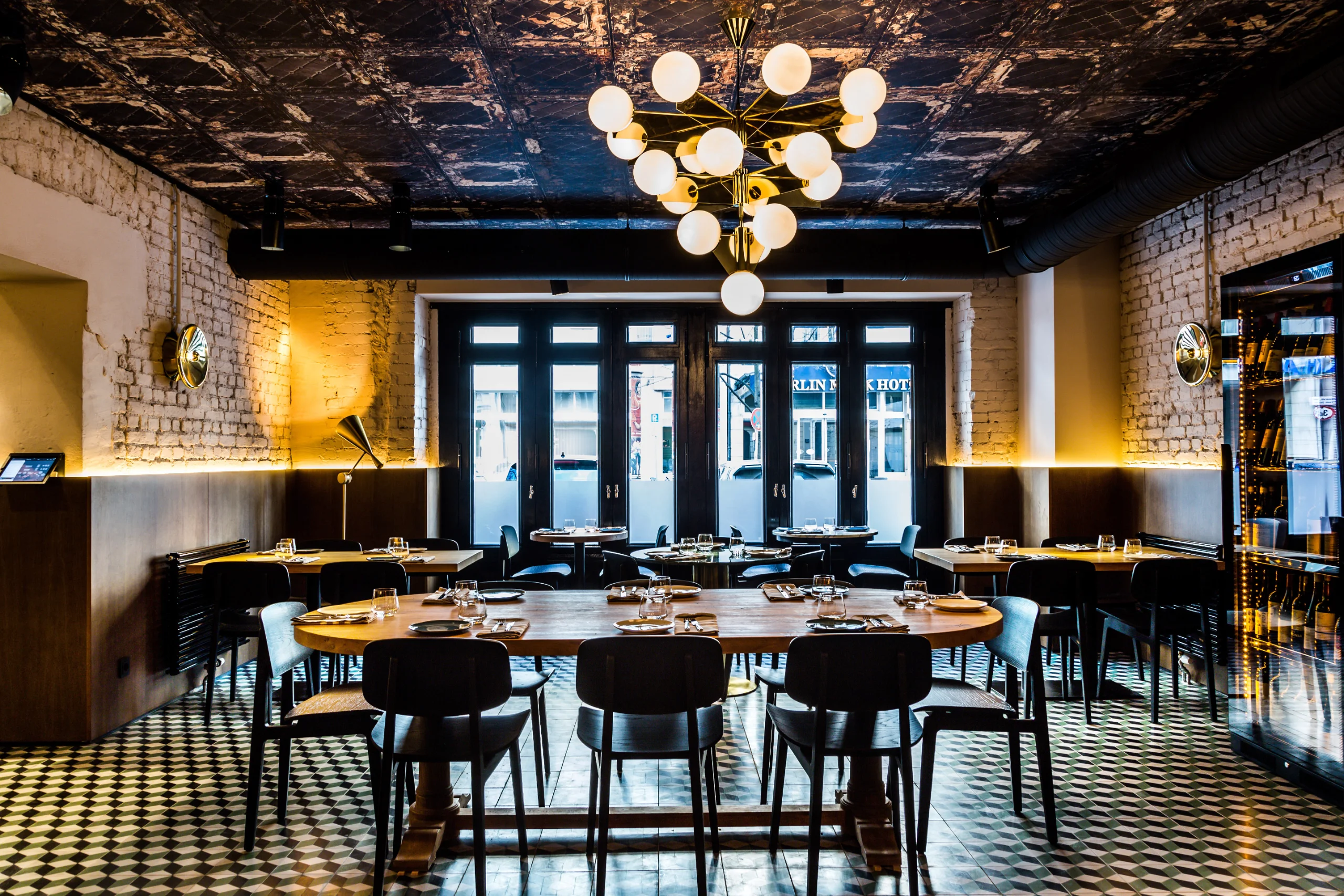 SÉPARÉE - halbprivater Dining-Bereich im MINE